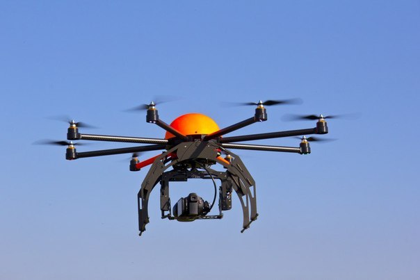 США: приняти закон, разрешающий оснащать дроны слезоточивым газом и резиновыми пулями 
